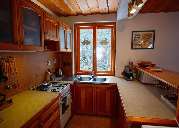 Podjasna Tatil Evi *